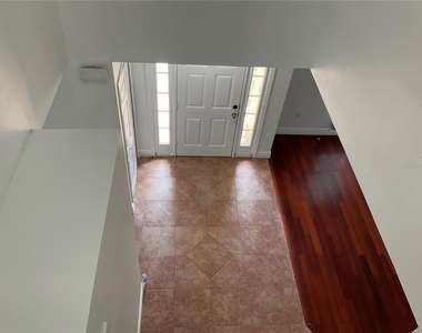 10318 Laxton Street - Photo Thumbnail 10