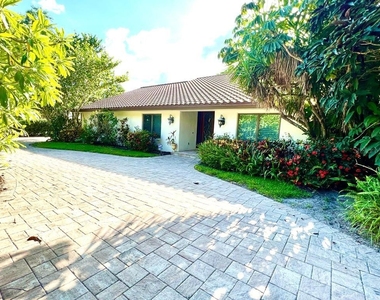 5610 W Lake Butler Road - Photo Thumbnail 3