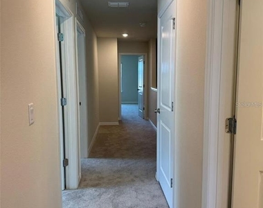 6385 Breeze Filled Lane - Photo Thumbnail 7