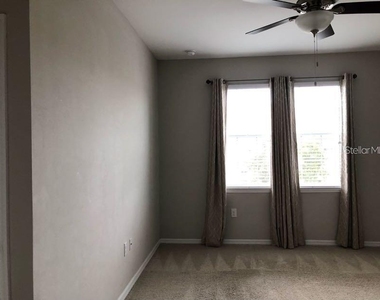 4219 Frontier Way - Photo Thumbnail 16