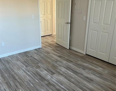 175 Kings Highway - Photo Thumbnail 15