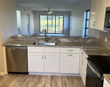 175 Kings Highway - Photo Thumbnail 3