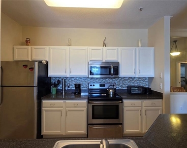 4802 51st Street W - Photo Thumbnail 6