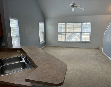 5601 Rosehill Road - Photo Thumbnail 18