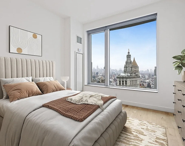 8 Spruce Street - Photo Thumbnail 3
