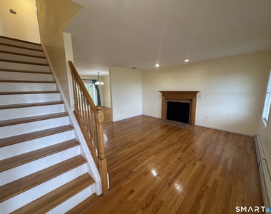 32 Tyler Hill Road - Photo Thumbnail 7