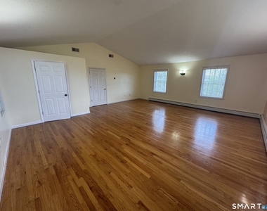 32 Tyler Hill Road - Photo Thumbnail 12