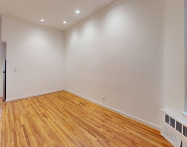328 East 93rd Street  - Photo Thumbnail 2