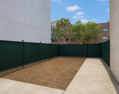 1997 Eastern Parkway - Photo Thumbnail 10
