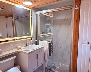 4518 Yellow Pine Avenue - Photo Thumbnail 14