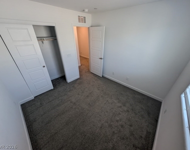 3509 Golden Chariot Avenue - Photo Thumbnail 19