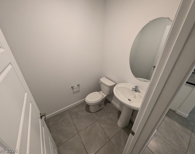 3509 Golden Chariot Avenue - Photo Thumbnail 8