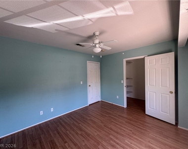 2604 Autumn Blaze Avenue - Photo Thumbnail 17