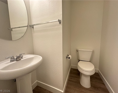 3192 Mist Effect Avenue - Photo Thumbnail 10