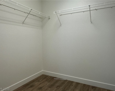 3192 Mist Effect Avenue - Photo Thumbnail 15