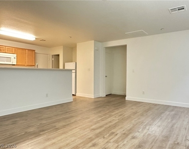 3192 Mist Effect Avenue - Photo Thumbnail 3