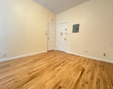 53 West 72nd Street - Photo Thumbnail 1