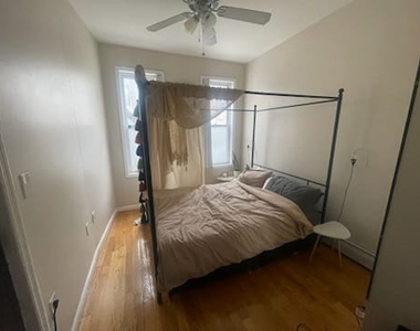 1823 Menahan Street - Photo Thumbnail 4