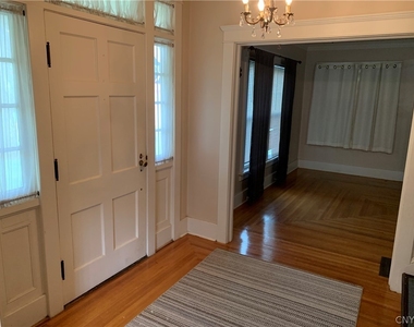 303 S 5th Street - Photo Thumbnail 21