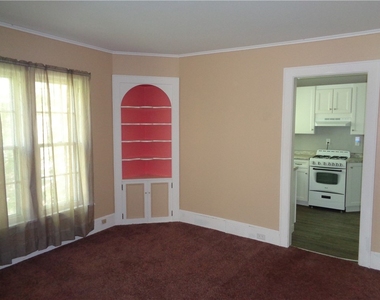 17 E Fifth Street - Photo Thumbnail 3