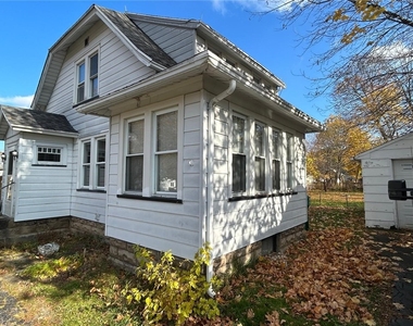 125 Windsor Road - Photo Thumbnail 28