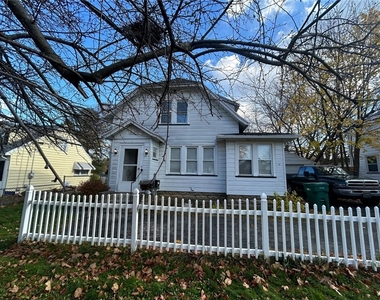 125 Windsor Road - Photo Thumbnail 1