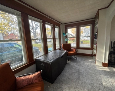 125 Windsor Road - Photo Thumbnail 10