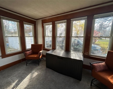 125 Windsor Road - Photo Thumbnail 11