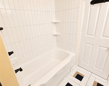 83 Baynes Street - Photo Thumbnail 11
