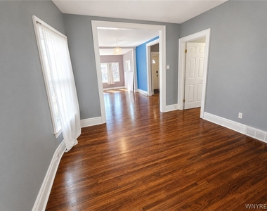 83 Baynes Street - Photo Thumbnail 1