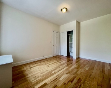 585 West 204th Street - Photo Thumbnail 6