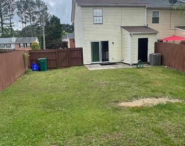1441 Springleaf Circle Se - Photo Thumbnail 18