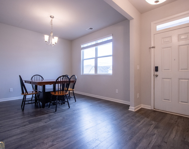 325 Park West Boulevard - Photo Thumbnail 4