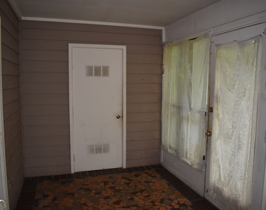 4375 Barrington Place - Photo Thumbnail 11