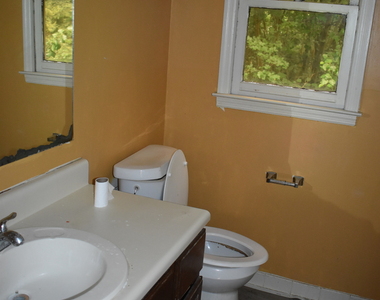 4375 Barrington Place - Photo Thumbnail 17