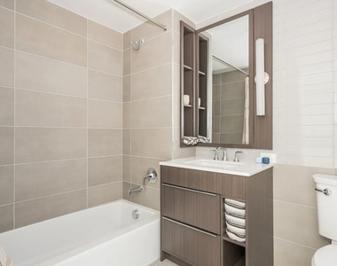 975 Nostrand Avenue - Photo Thumbnail 4