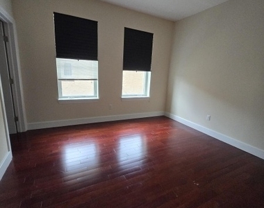 1225 Stuyvesant Ave - Photo Thumbnail 3