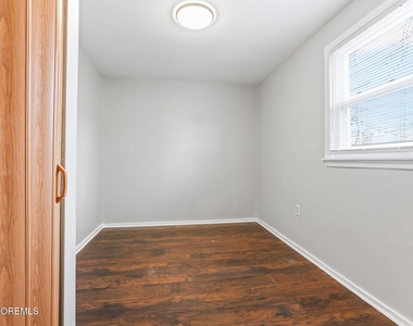 42 Center Avenue - Photo Thumbnail 4