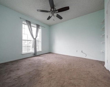 8661 Malibu Street - Photo Thumbnail 27