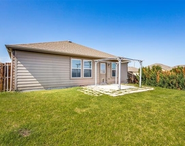 1101 Rainer Drive - Photo Thumbnail 23