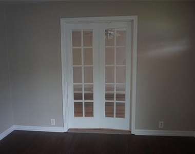 1706 N Ricketts Street - Photo Thumbnail 11