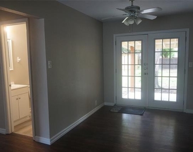 1706 N Ricketts Street - Photo Thumbnail 9