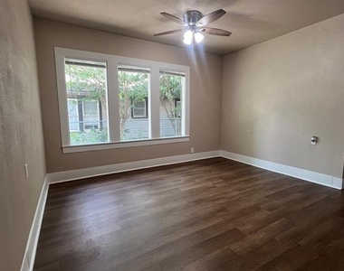 1709 Durham Avenue - Photo Thumbnail 7