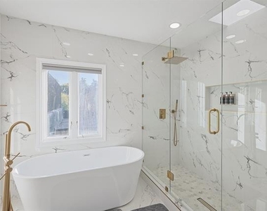 4939 Thunder Road - Photo Thumbnail 16