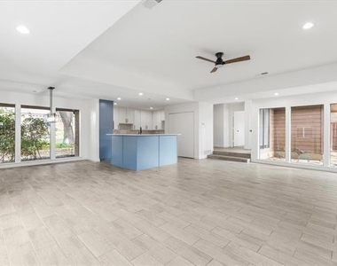 17003 Davenport Road - Photo Thumbnail 8