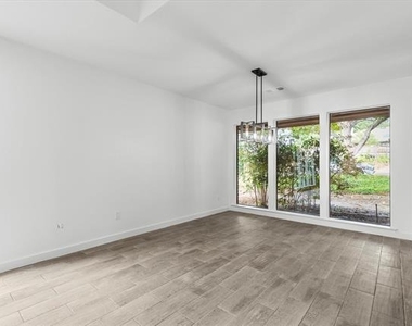 17003 Davenport Road - Photo Thumbnail 10