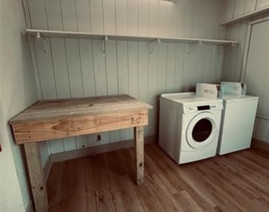 1221 W 2nd Avenue - Photo Thumbnail 10