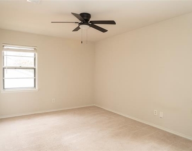 3154 Brincrest Drive - Photo Thumbnail 11