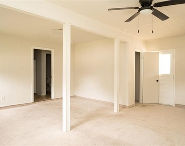 3154 Brincrest Drive - Photo Thumbnail 15