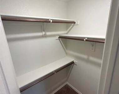 2003 Cheshire Way - Photo Thumbnail 20